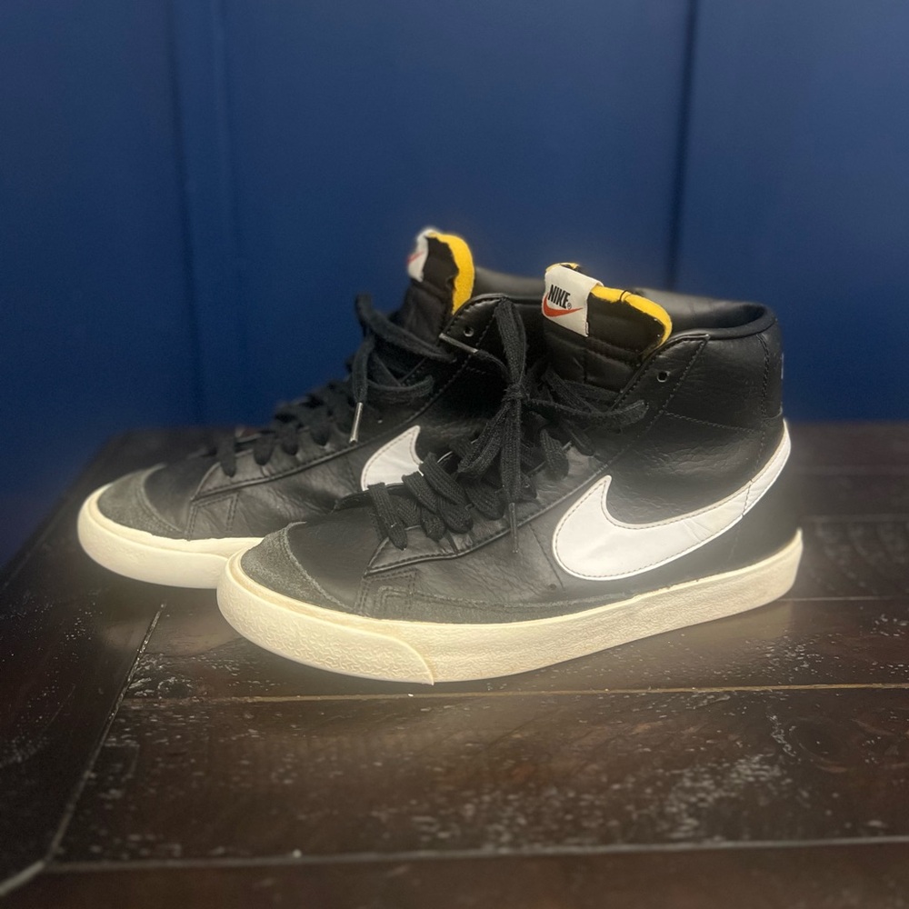 Nike Blazer In Black